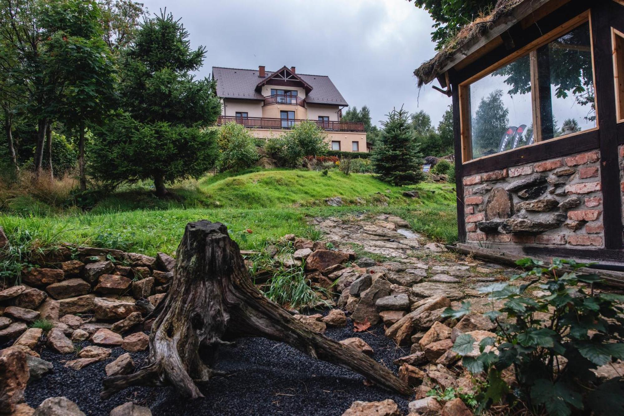 Willa Z Gwarantowanym Widokiem Na Gory Aleksander Panorama Swieradow-Zdroj Luaran gambar