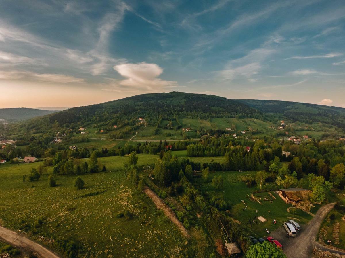 Willa Z Gwarantowanym Widokiem Na Gory Aleksander Panorama Swieradow-Zdroj Luaran gambar